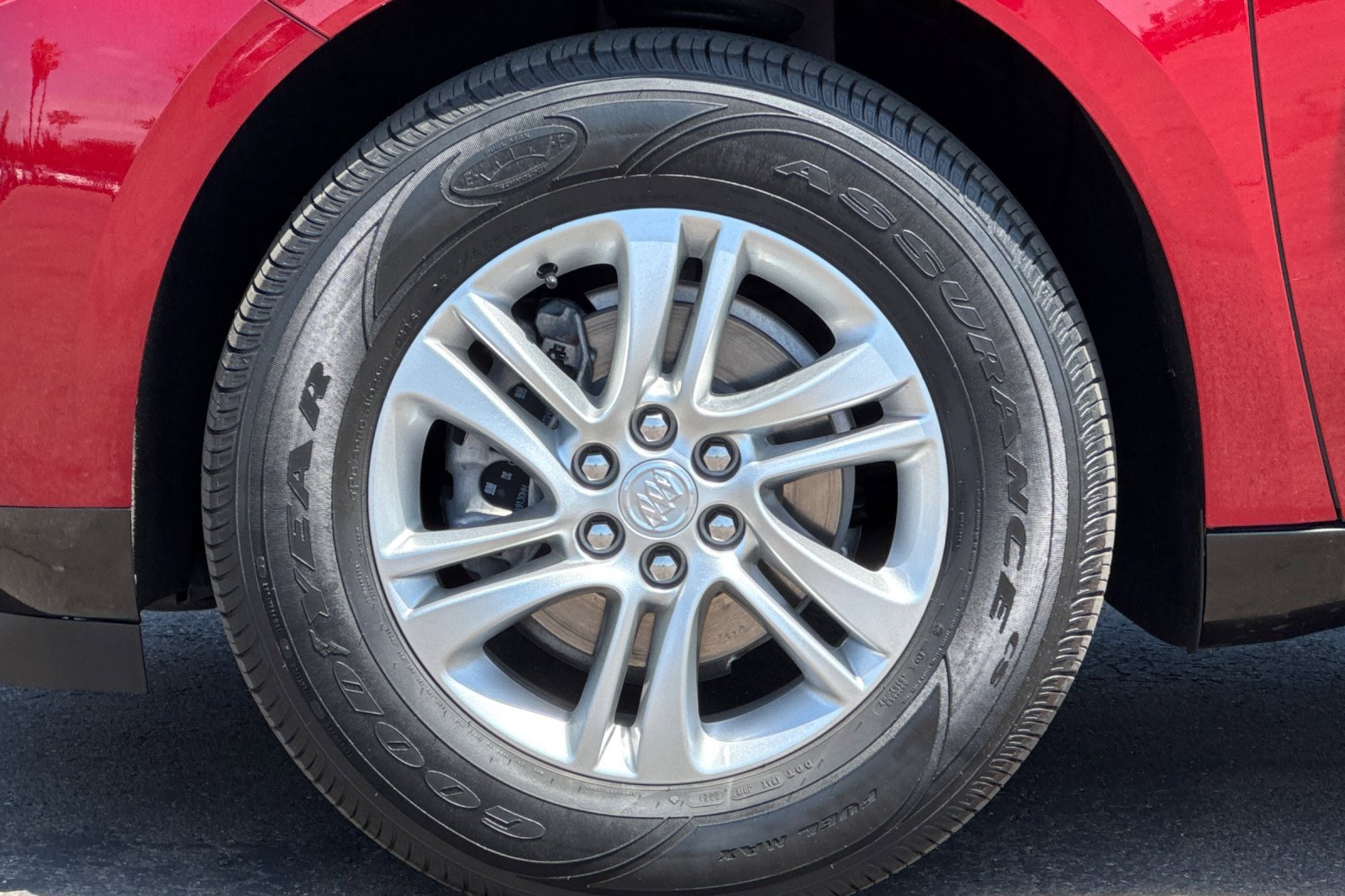 2021 Buick Enclave Essence photo 33