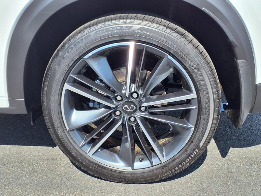 2025 Infiniti QX55 Luxe photo 8