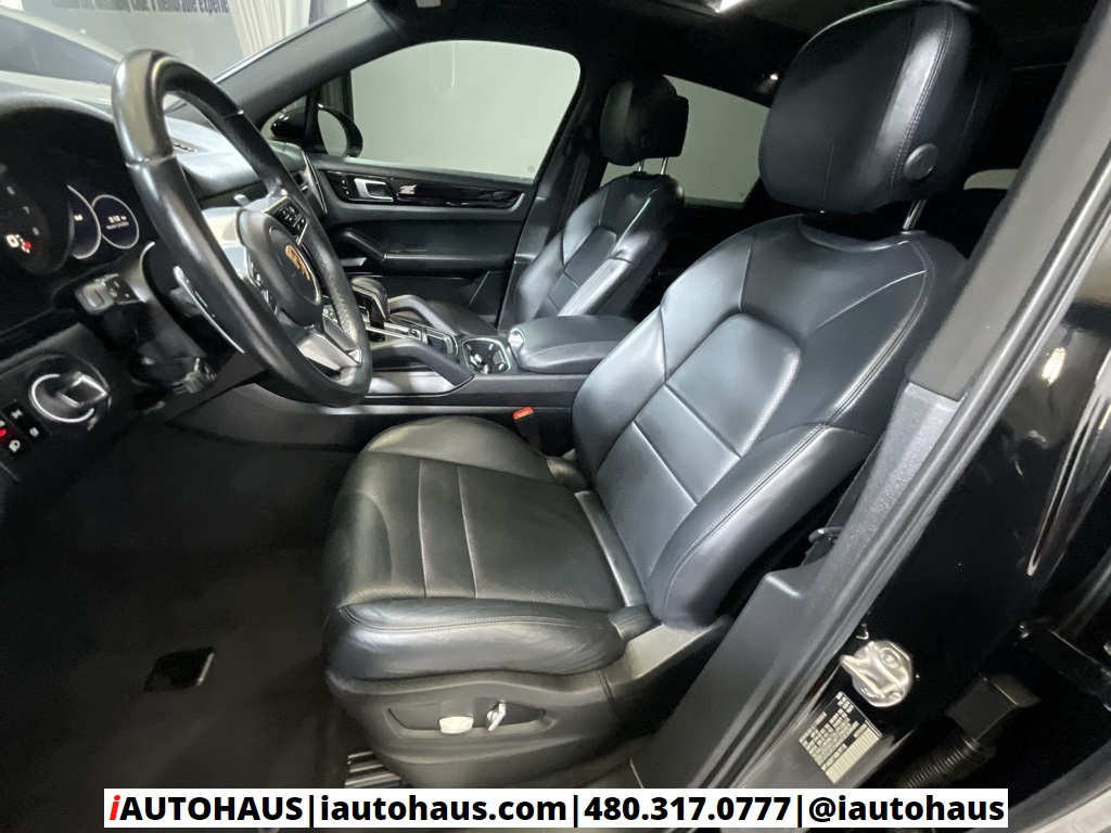 2019 Porsche Cayenne Base photo 10