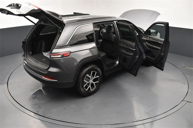 2025 Jeep Grand Cherokee Limited photo 27