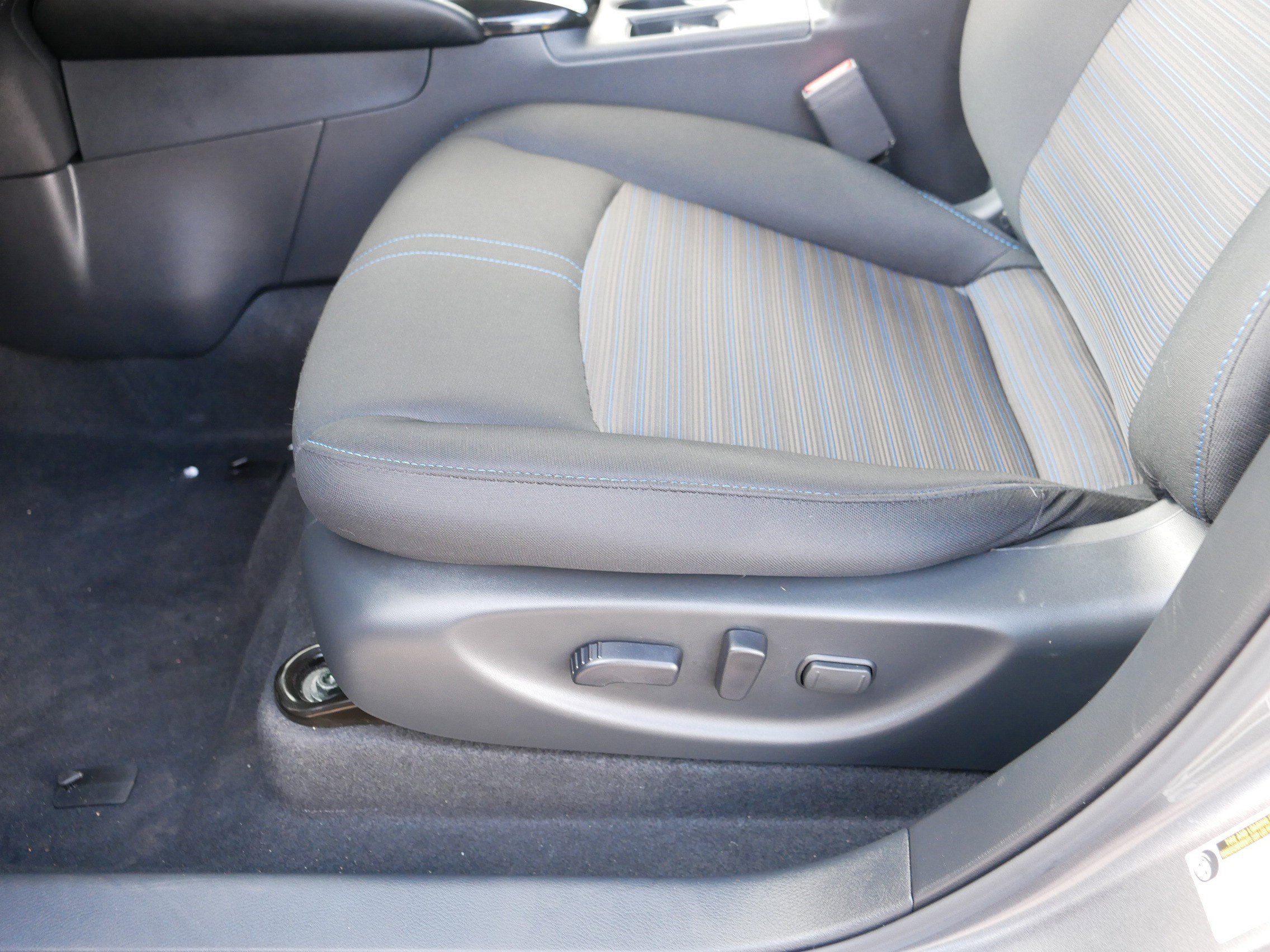 2024 Nissan Leaf SV Plus photo 19