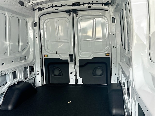 2024 Ford Transit Cargo Van photo 18