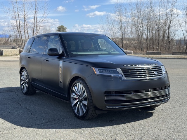 2025 Land Rover Range Rover SV photo 7