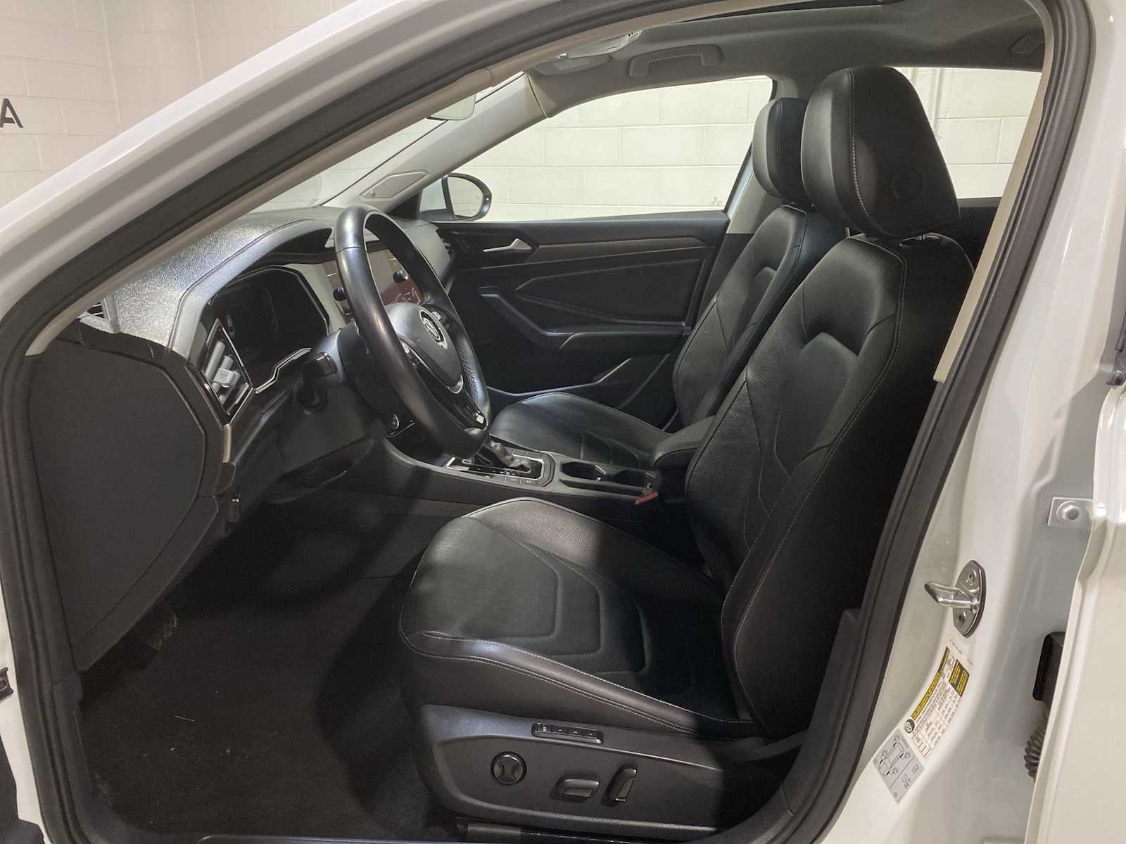 Used 2019 Volkswagen Jetta SEL Premium with VIN 3VWG57BU4KM169363 for sale in Verona, NJ