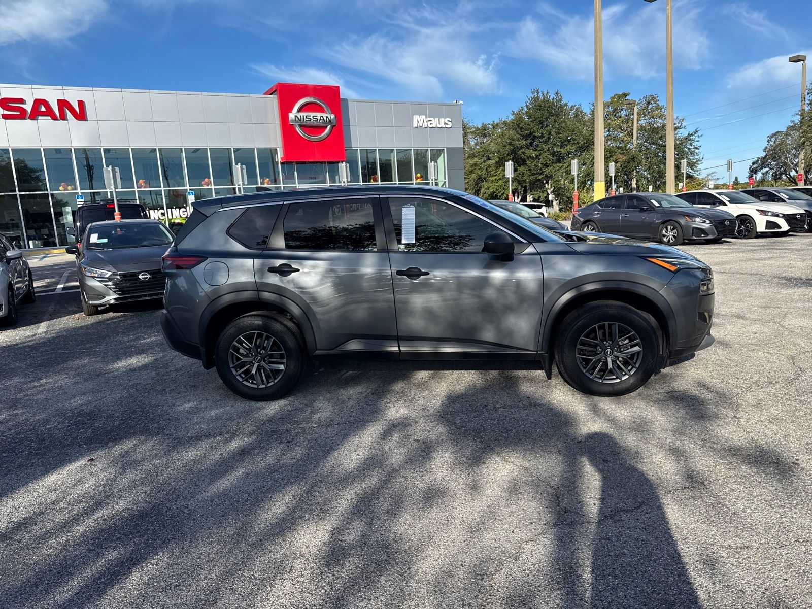 2023 Nissan Rogue S photo 4