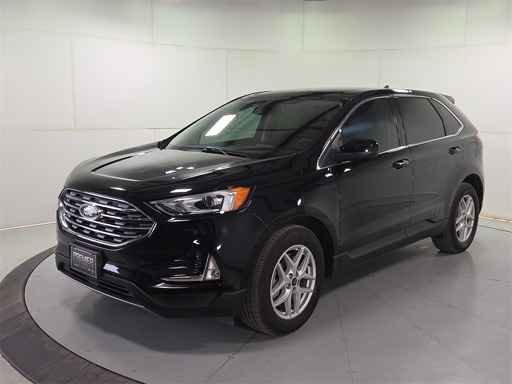 2021 Ford Edge SEL photo 4