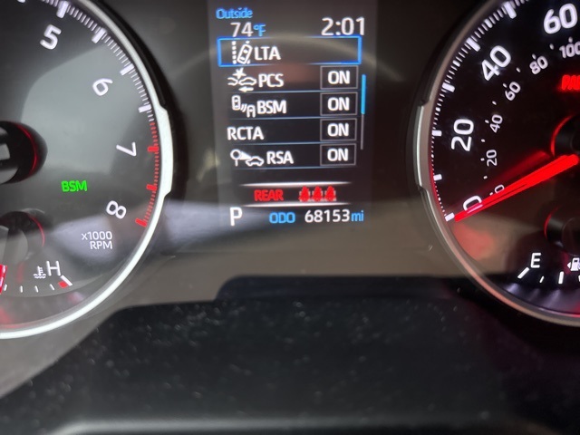 2021 Toyota RAV4 XLE Premium photo 32