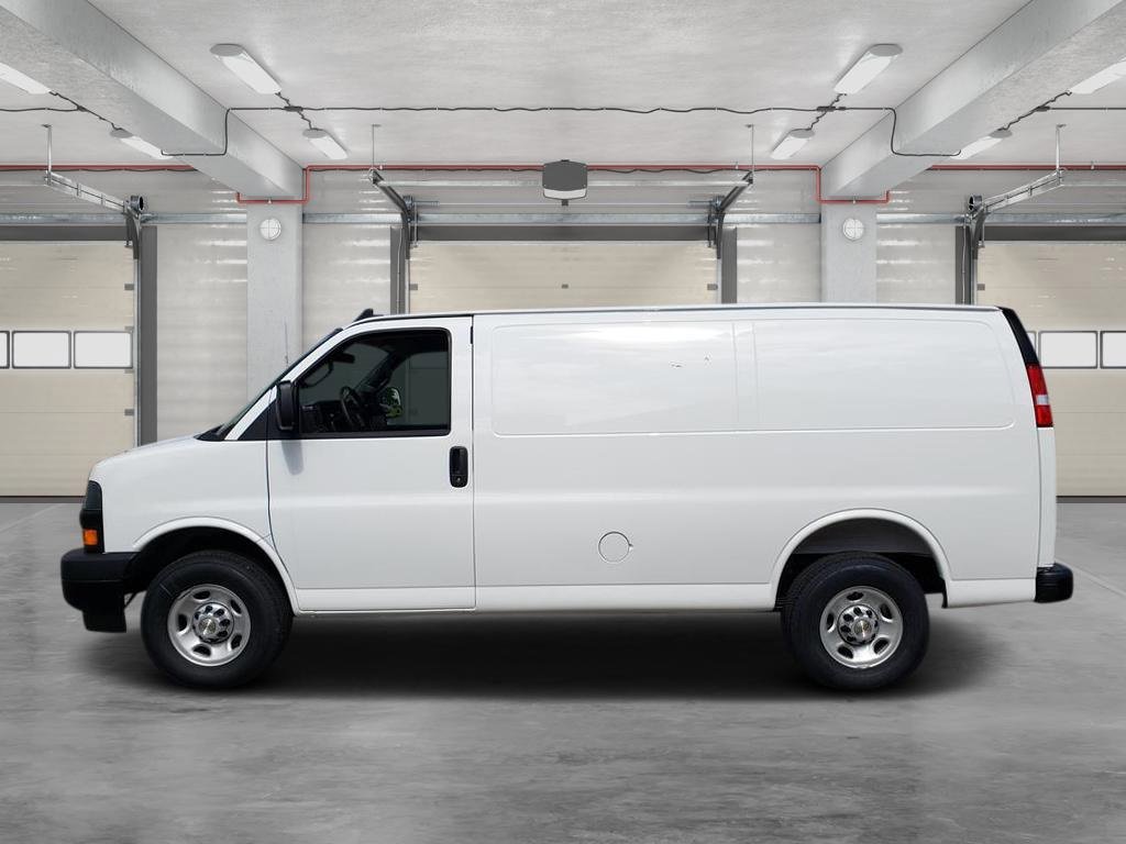 2025 Chevrolet Express 2500 Cargo photo 2