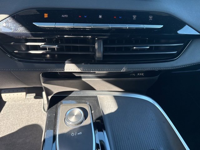 2026 Buick Enclave Sport Touring photo 13