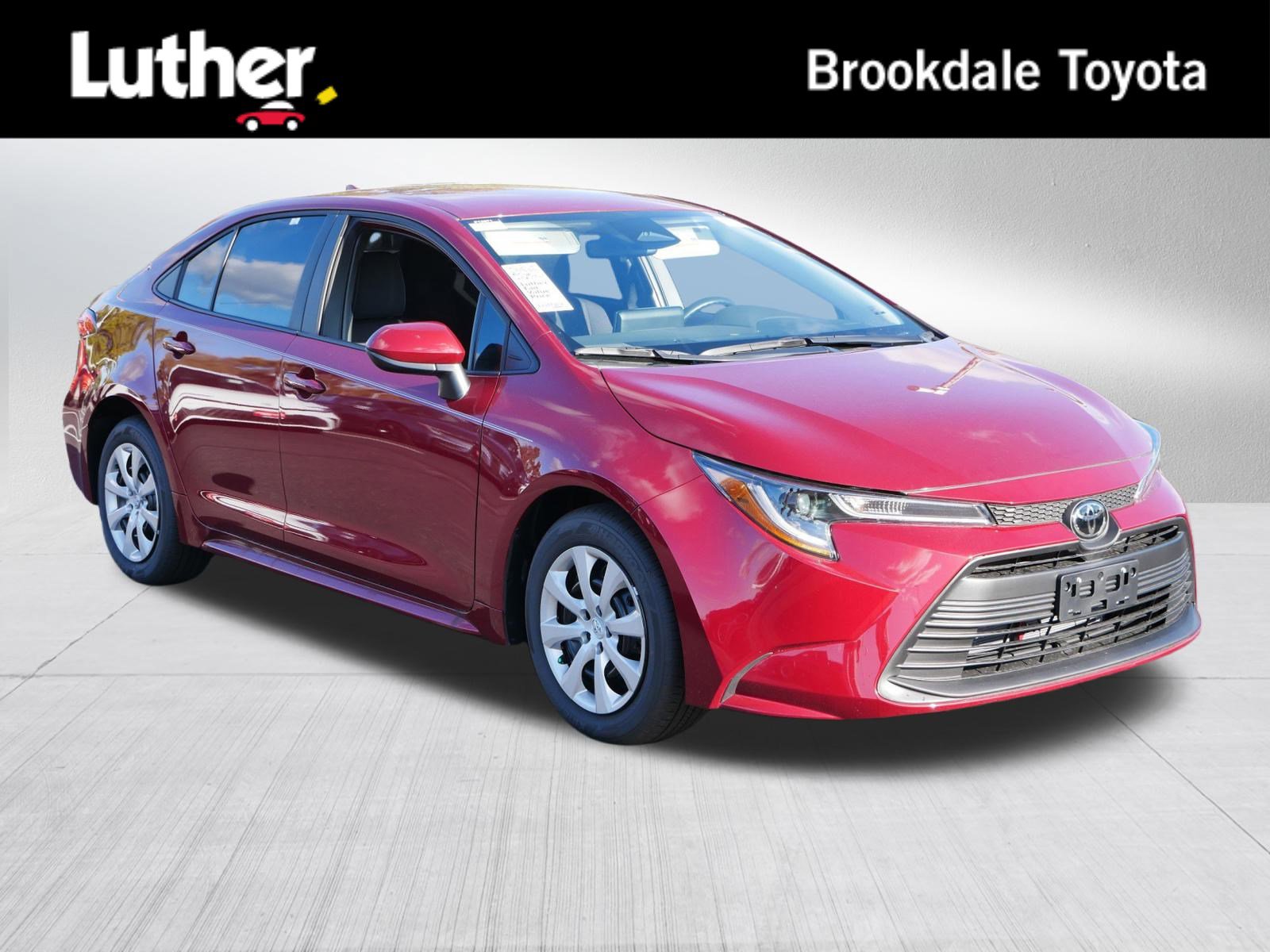 2025 Toyota Corolla LE's photo