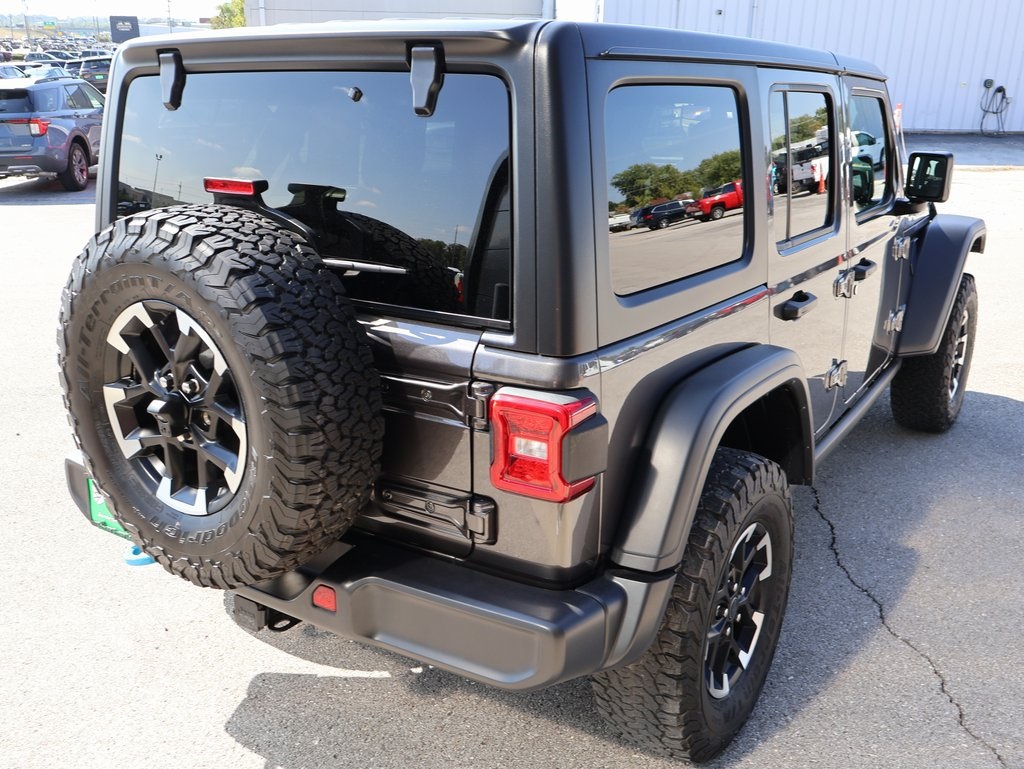 2024 Jeep Wrangler Rubicon 4xe photo 5