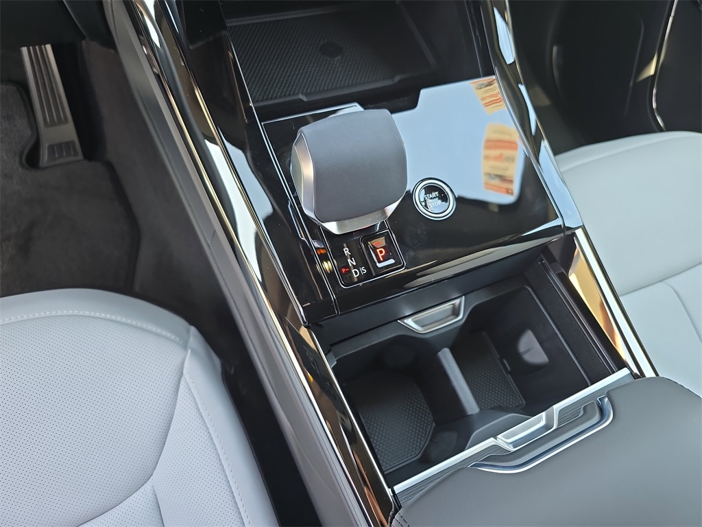 2025 Land Rover Range Rover Sport SE photo 21