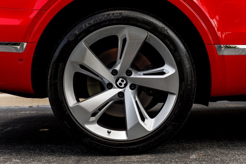 2019 Bentley Bentayga Mulliner photo 15