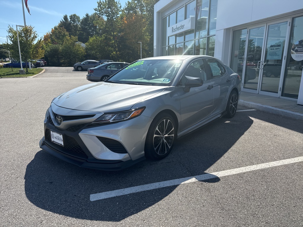 Used 2019 Toyota Camry SE with VIN 4T1B11HK3KU171513 for sale in Rochester, NH