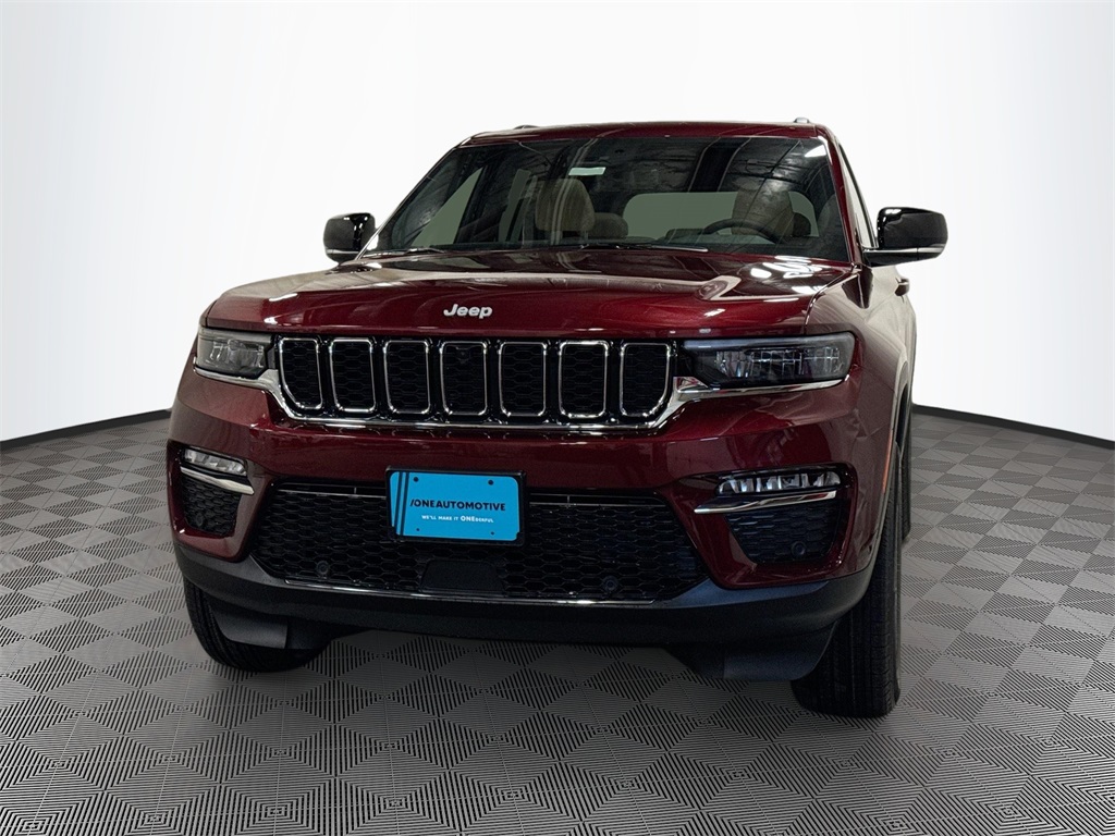 2025 Jeep Grand Cherokee Limited's photo
