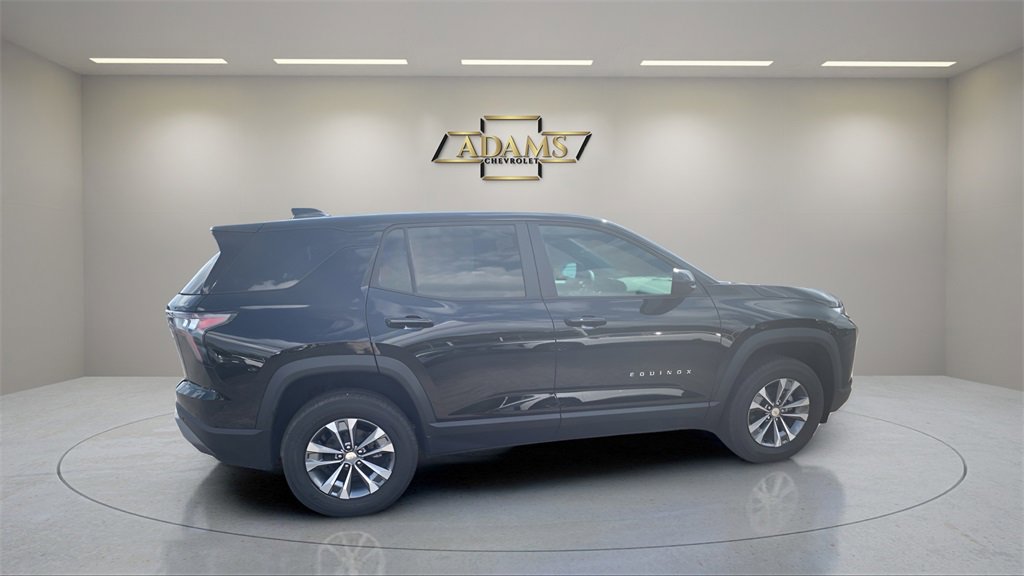 2026 Chevrolet Equinox LT photo 7