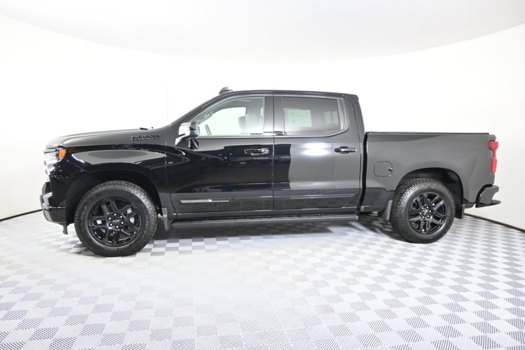 Used 2024 Chevrolet Silverado 1500 High Country with VIN 1GCUDJELXRZ225341 for sale in Forest Lake, Minnesota