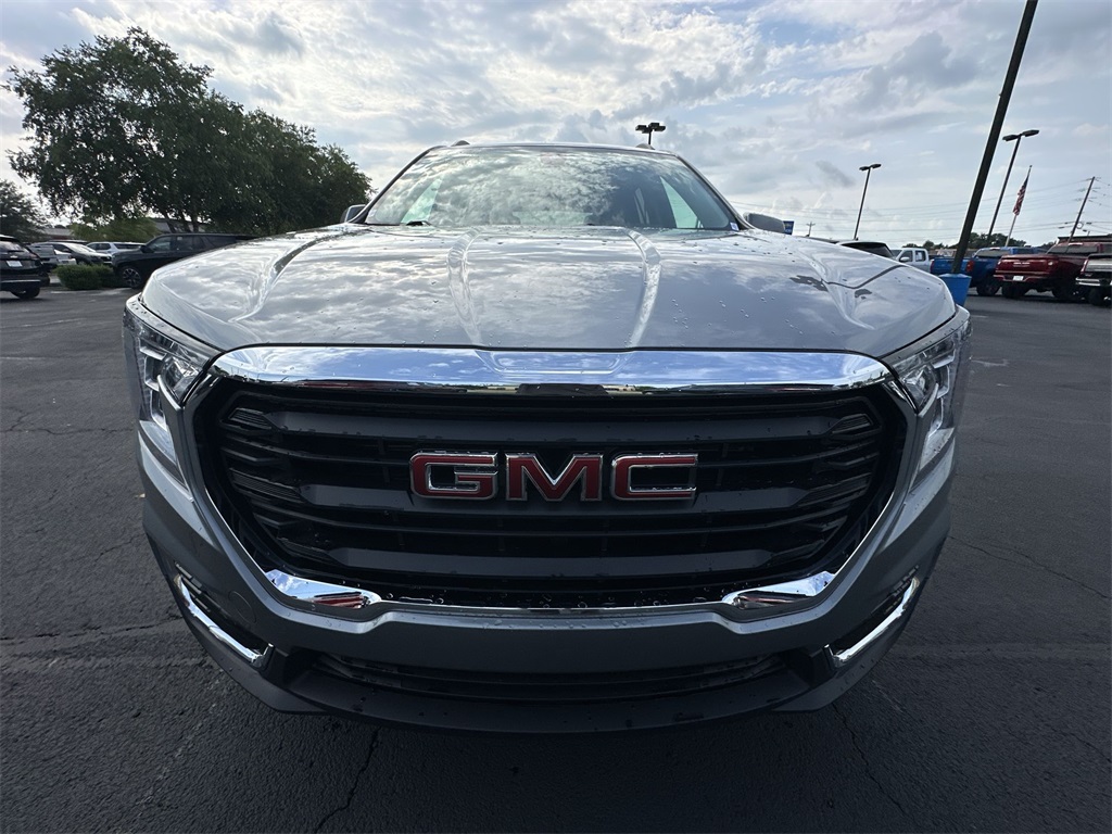 2023 Gmc Terrain SLE photo 24