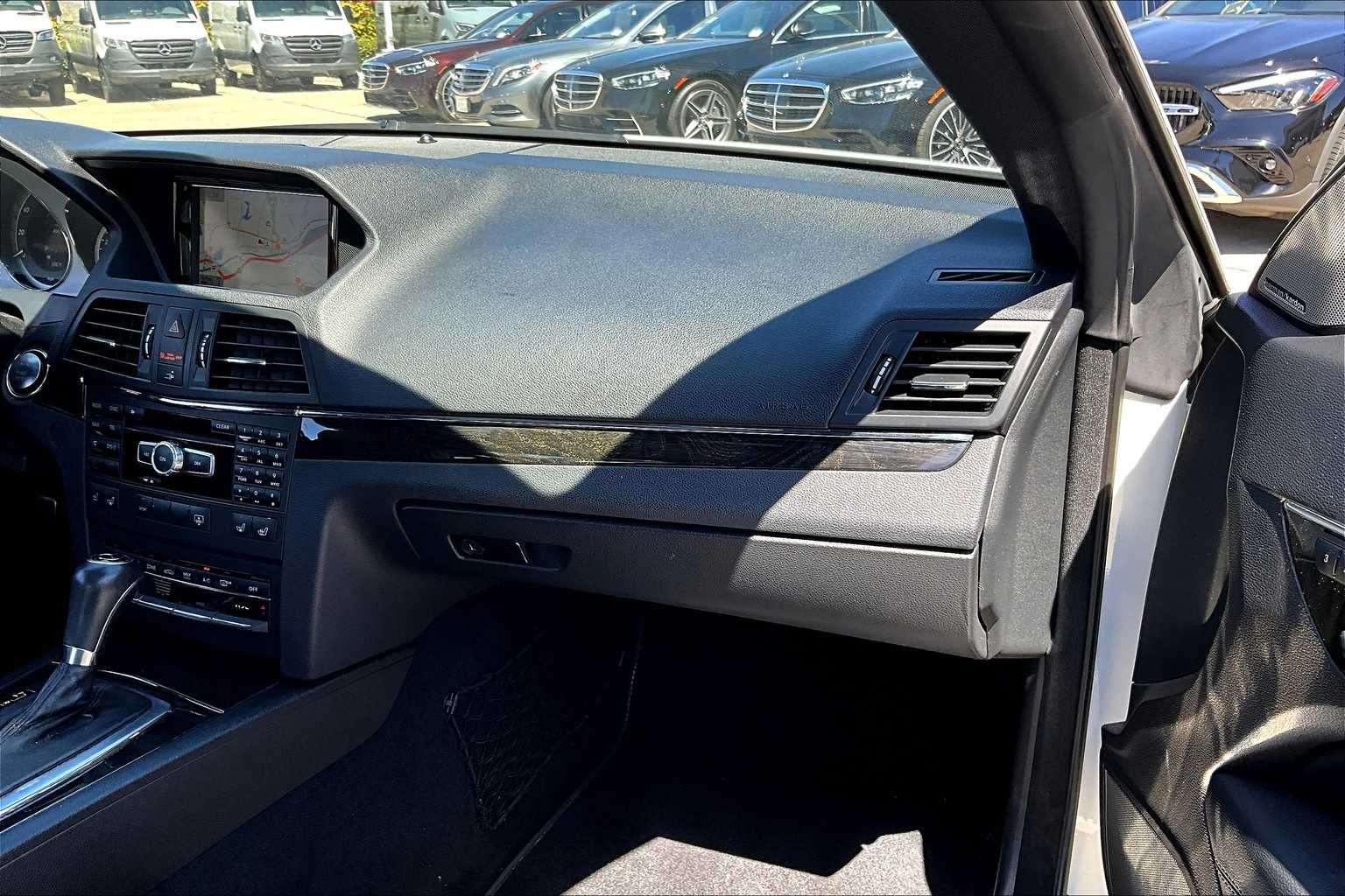 2013 Mercedes Benz E 550 photo 17