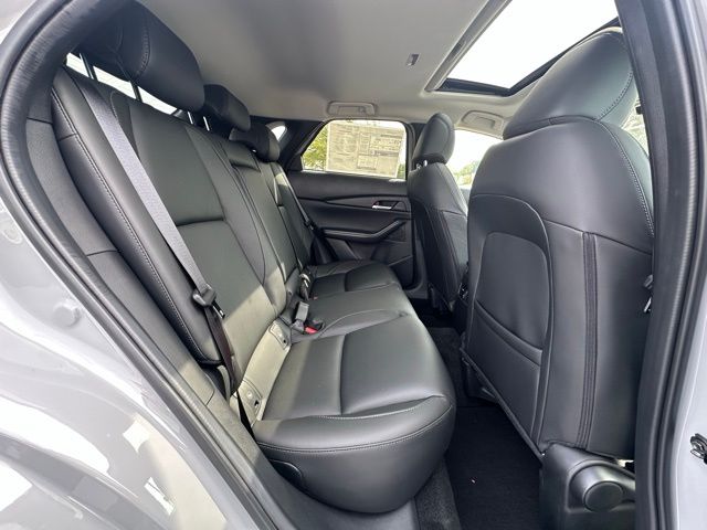2025 Mazda CX-30 2.5 S Preferred photo 32
