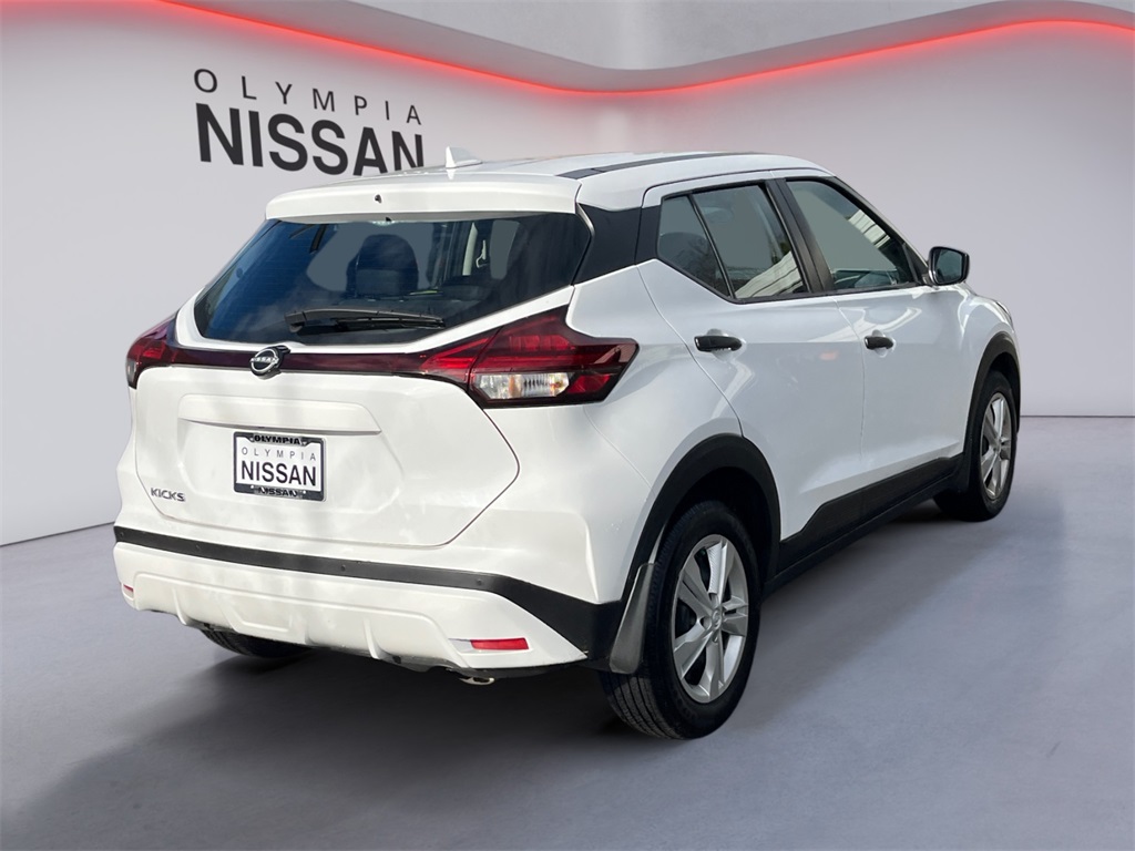 2024 Nissan Kicks S photo 4