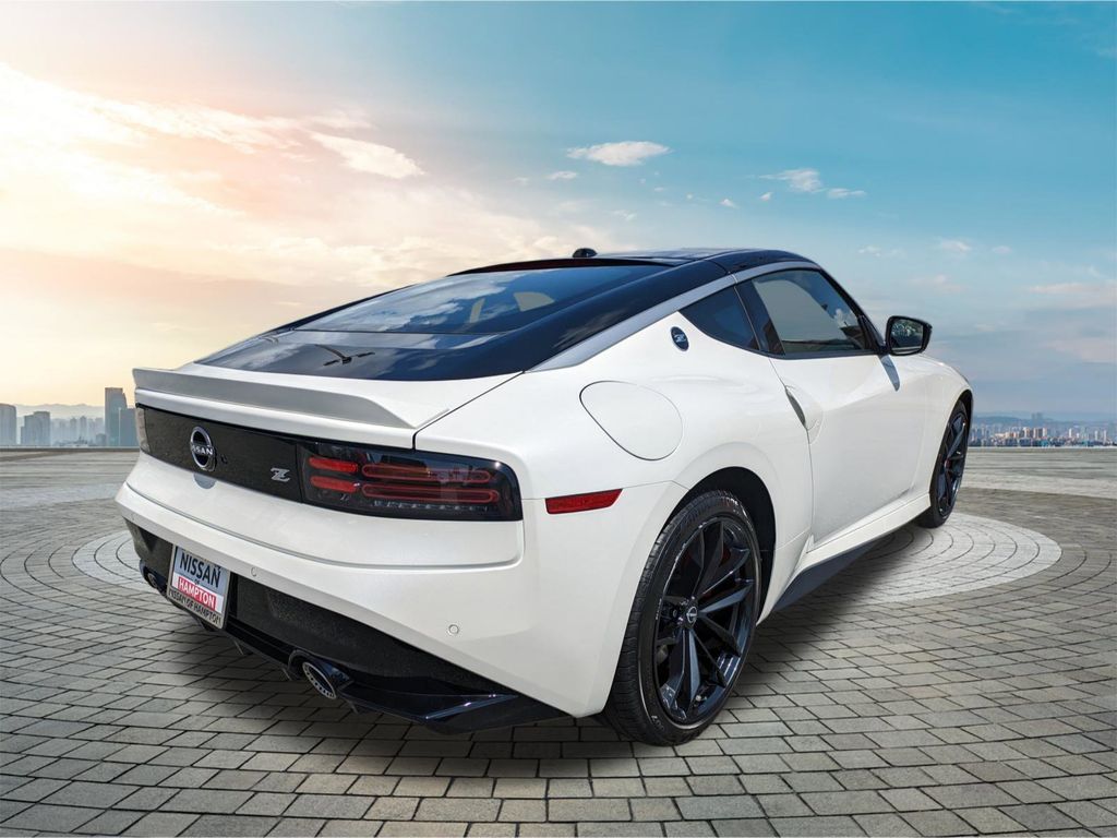 2025 Nissan Z Performance photo 3