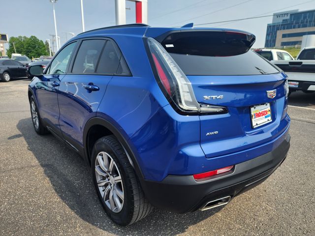 2021 Cadillac XT4 Sport photo 3