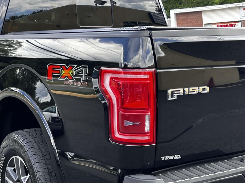 2017 Ford F-150 Lariat photo 8