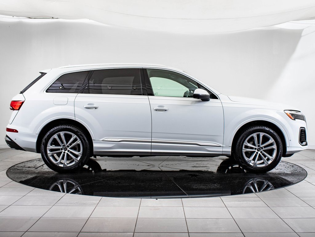 2025 Audi Q7 55 Premium Plus photo 10