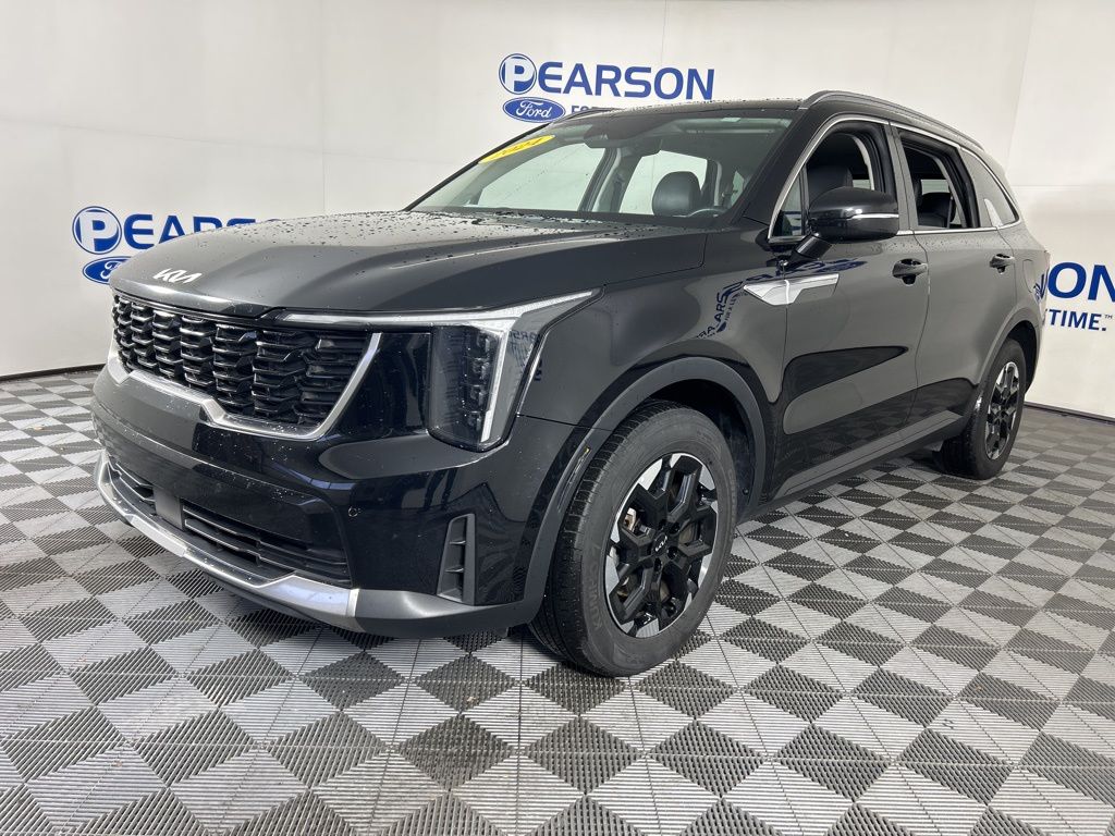 2024 Kia Sorento S's photo