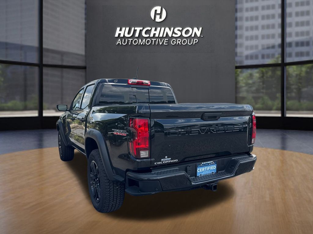 2025 Chevrolet Colorado Trail Boss photo 4