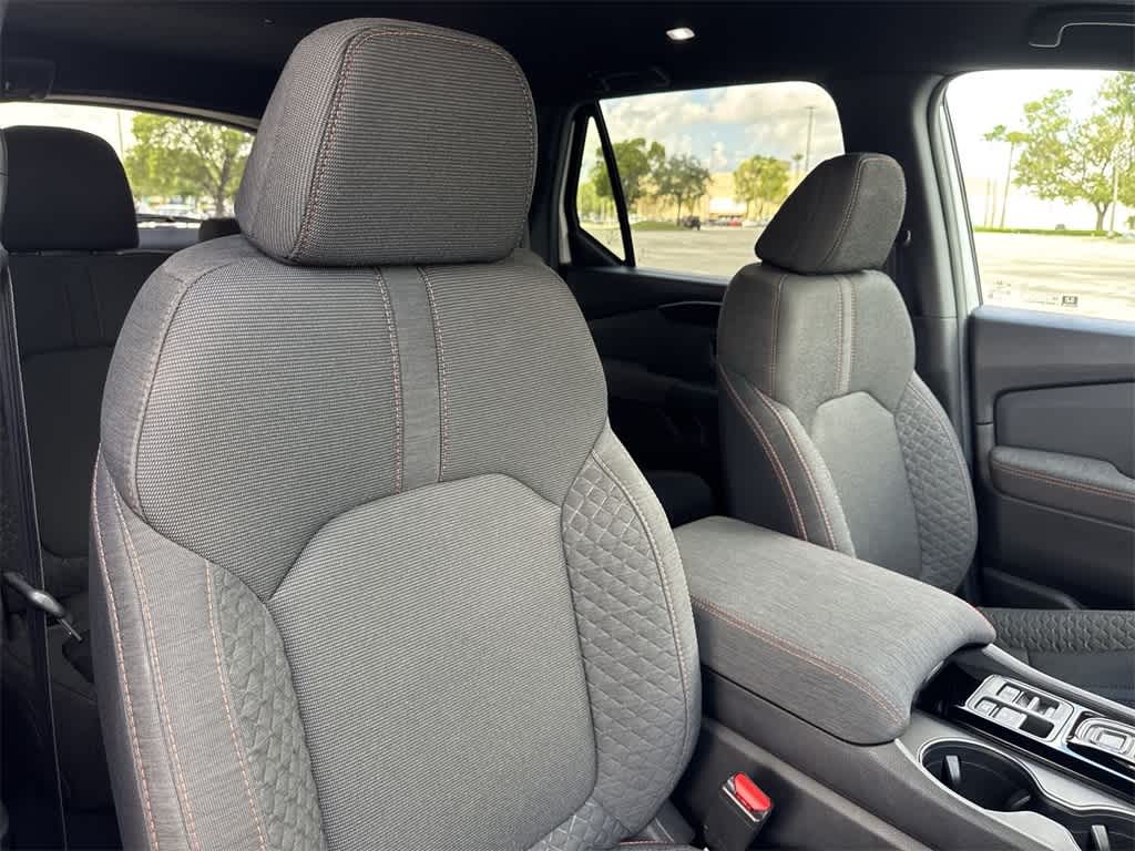 2025 Honda Pilot Sport photo 22