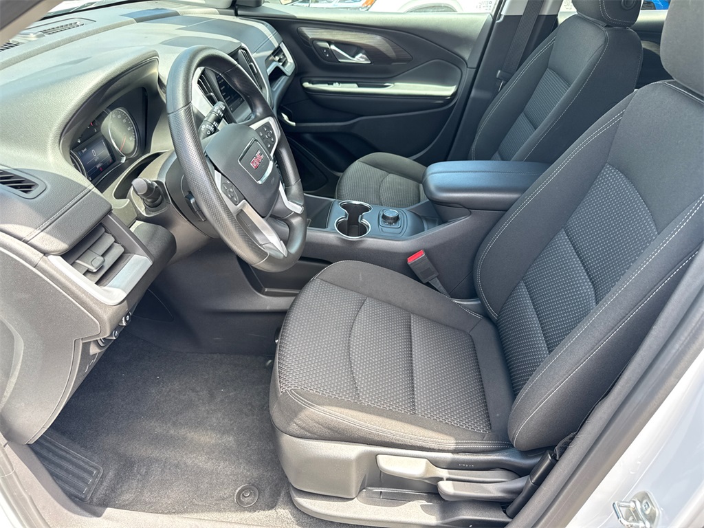 2024 Gmc Terrain SLE photo 21