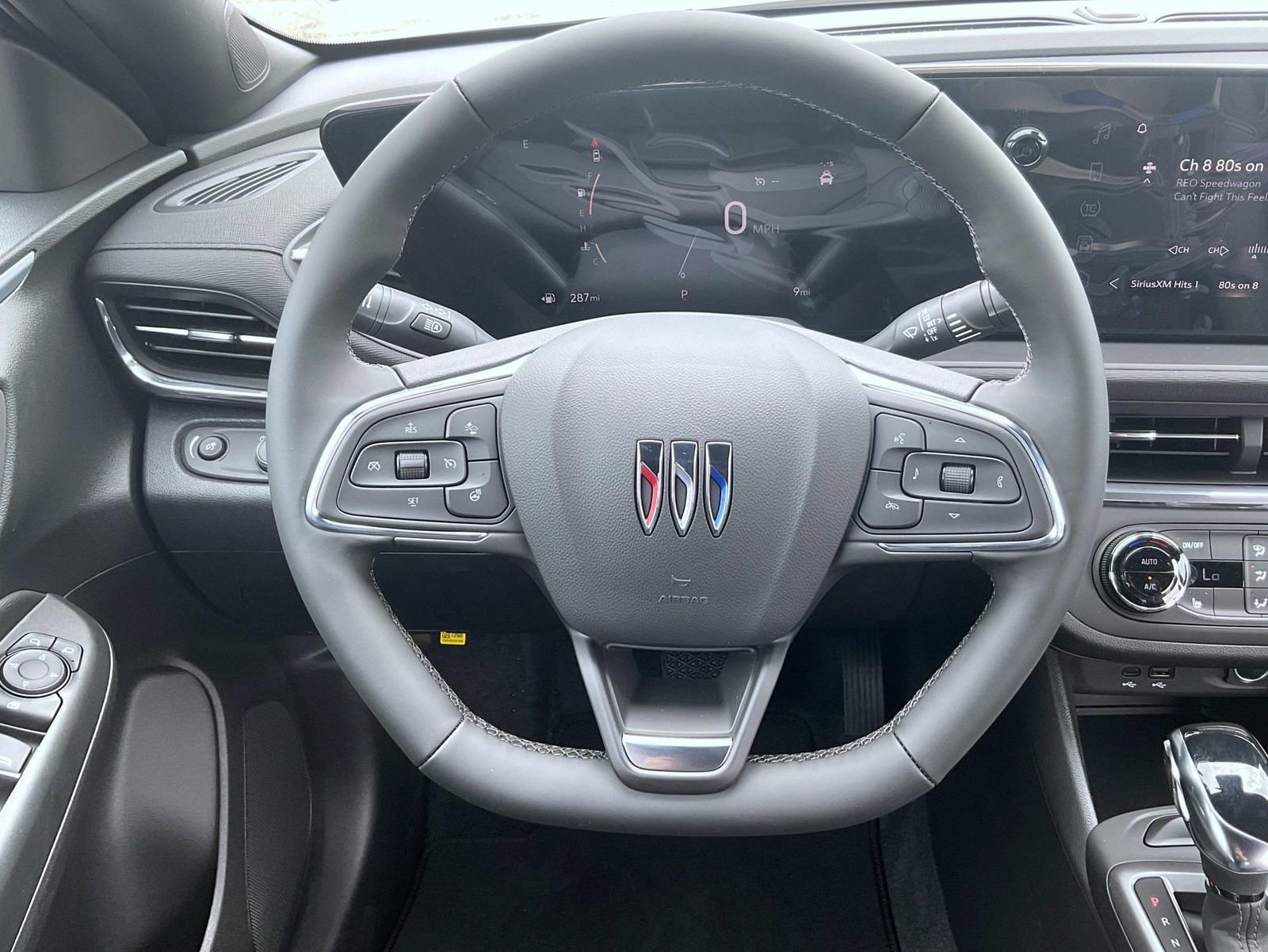2025 Buick Envista Preferred photo 11