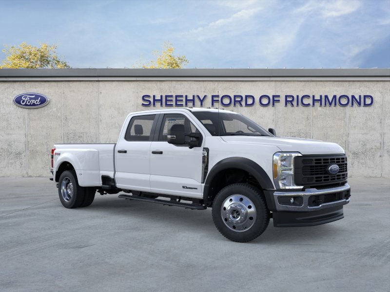 2026 Ford F-450 Super Duty XL's photo