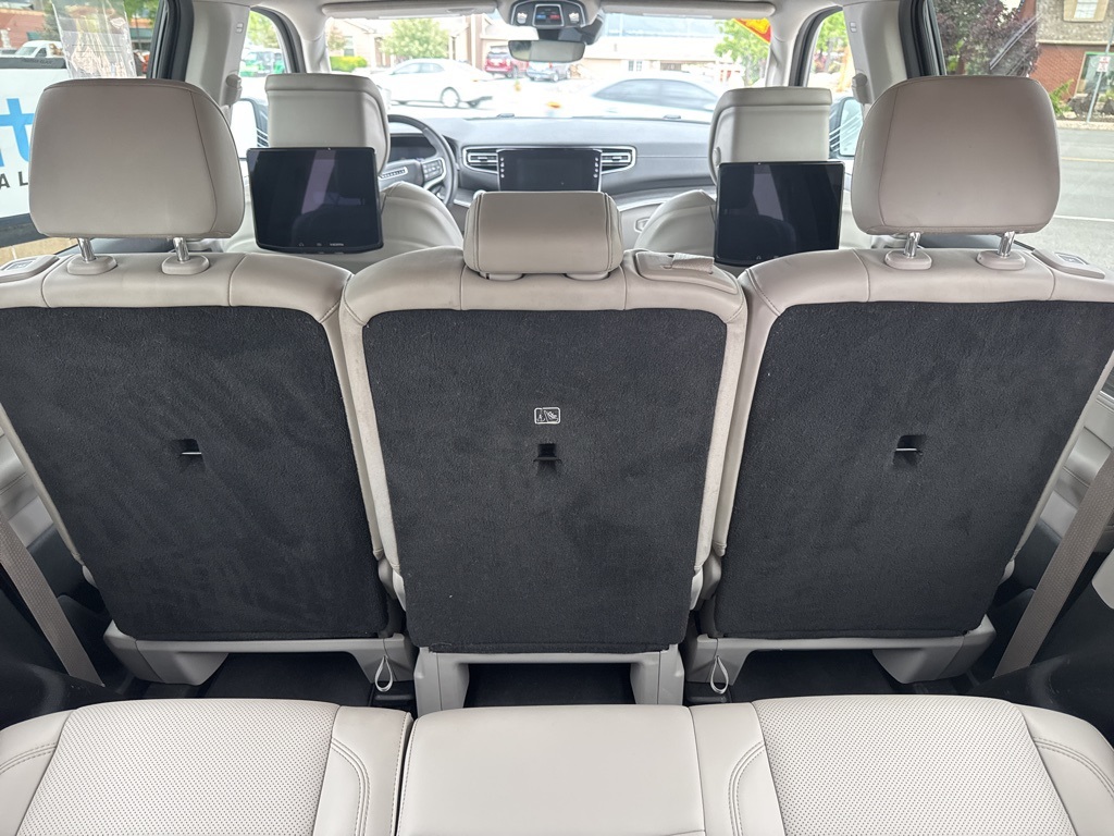 2022 Jeep Wagoneer Series II photo 25