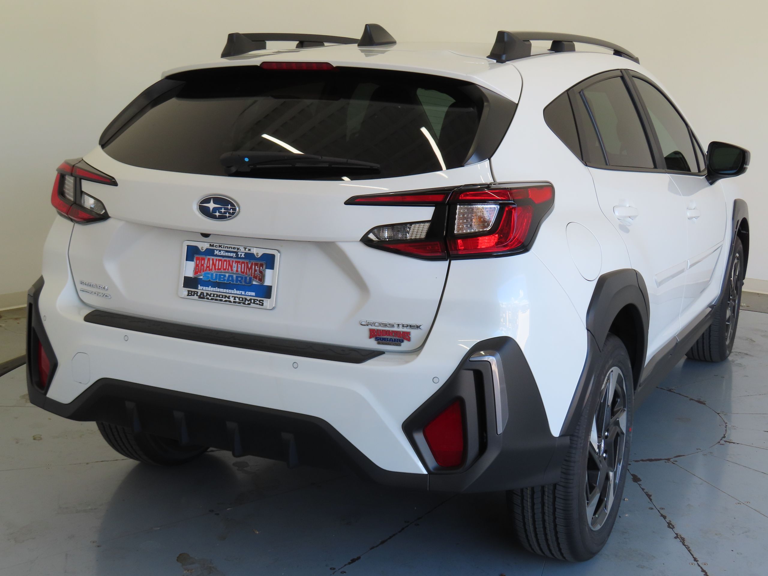 2025 Subaru Crosstrek Limited photo 3