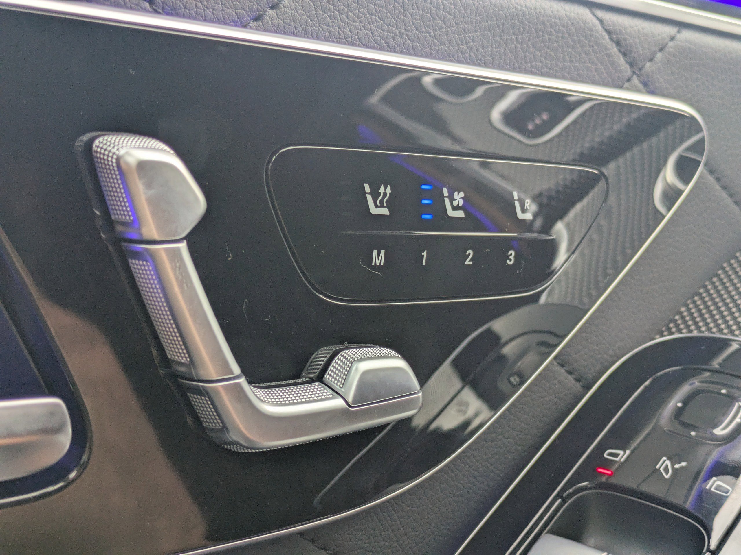 2025 Mercedes Benz S 450 580 4MATIC photo 25