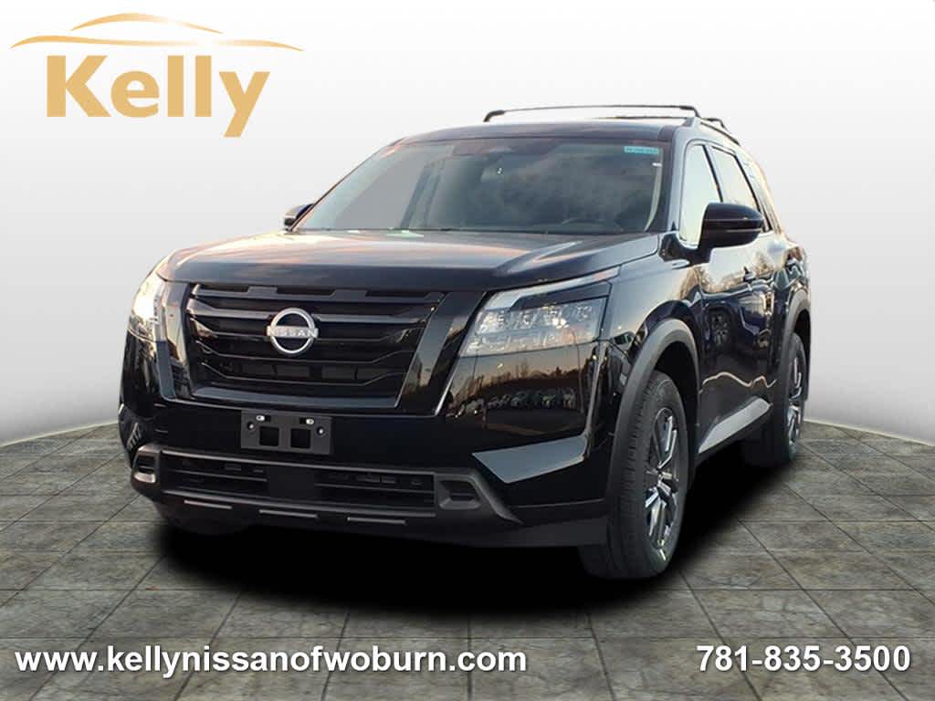 2025 Nissan Pathfinder SV's photo