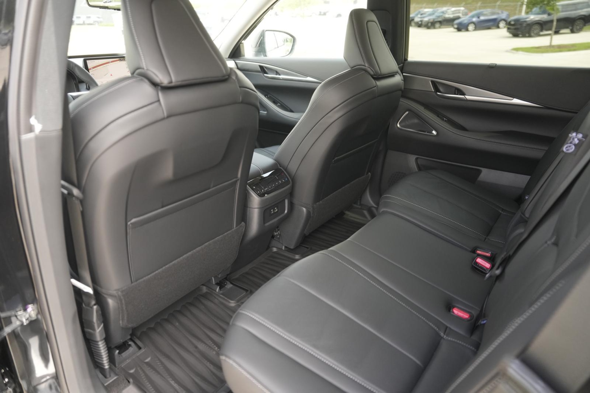 2025 Infiniti QX60 Luxe AWD photo 15