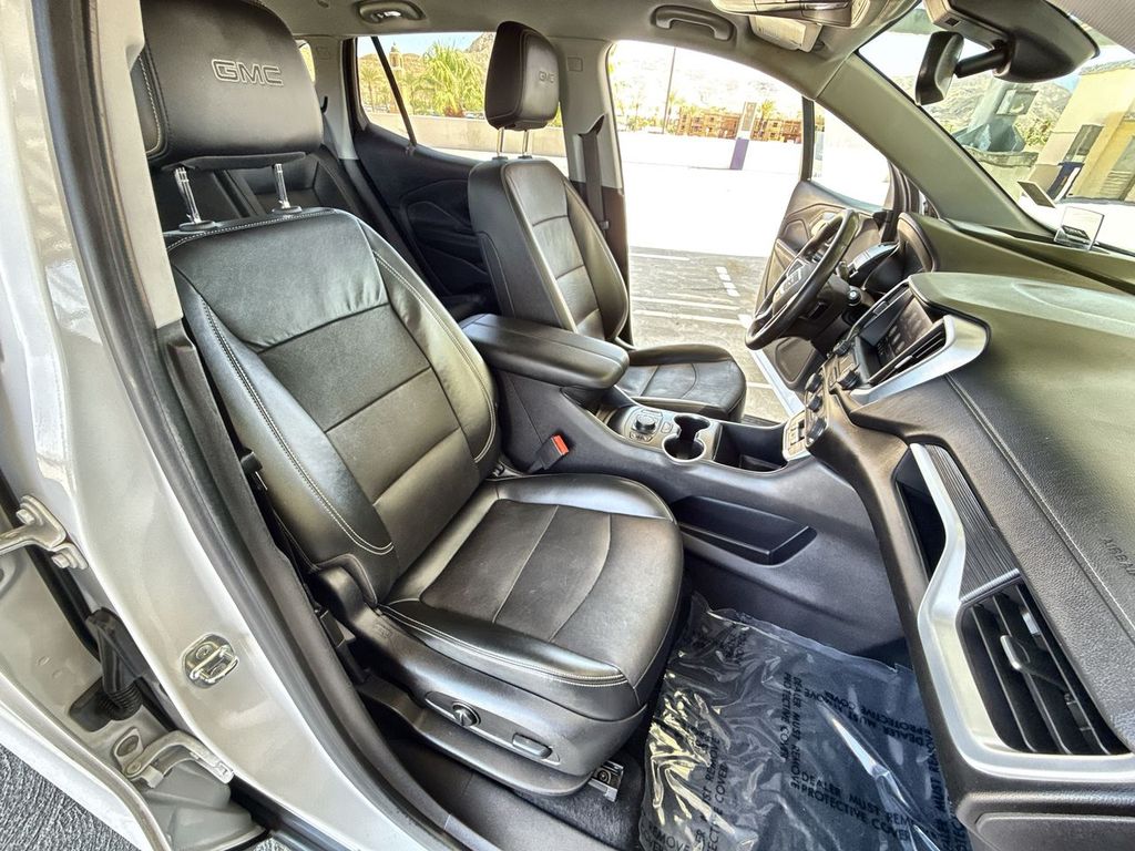 2022 Gmc Terrain SLT photo 27