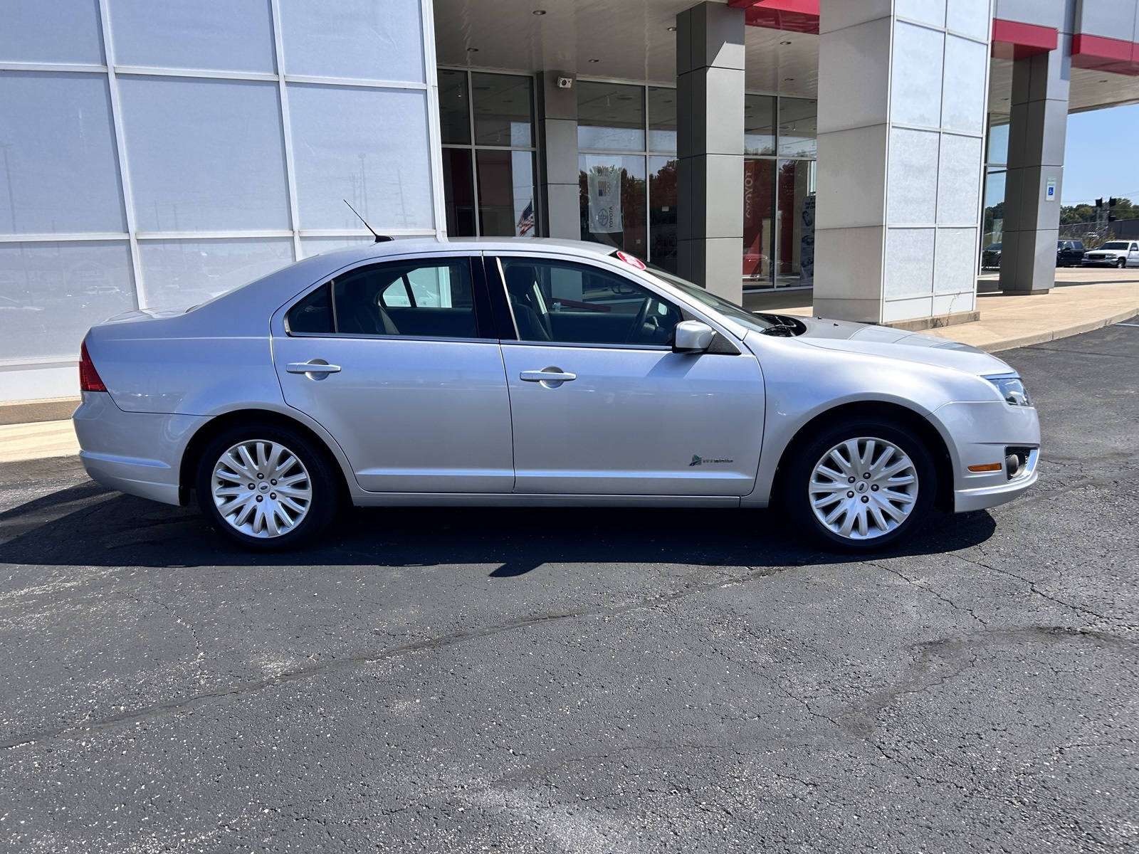 Used 2012 Ford Fusion Hybrid with VIN 3FADP0L34CR412967 for sale in Warsaw, IN