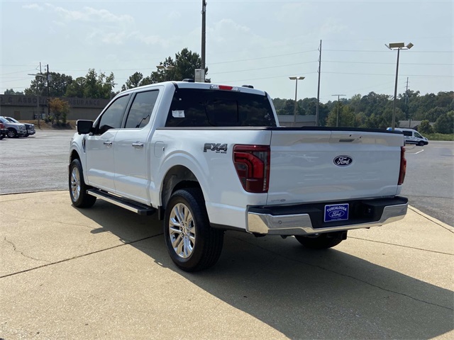 2025 Ford F-150 Lariat photo 3