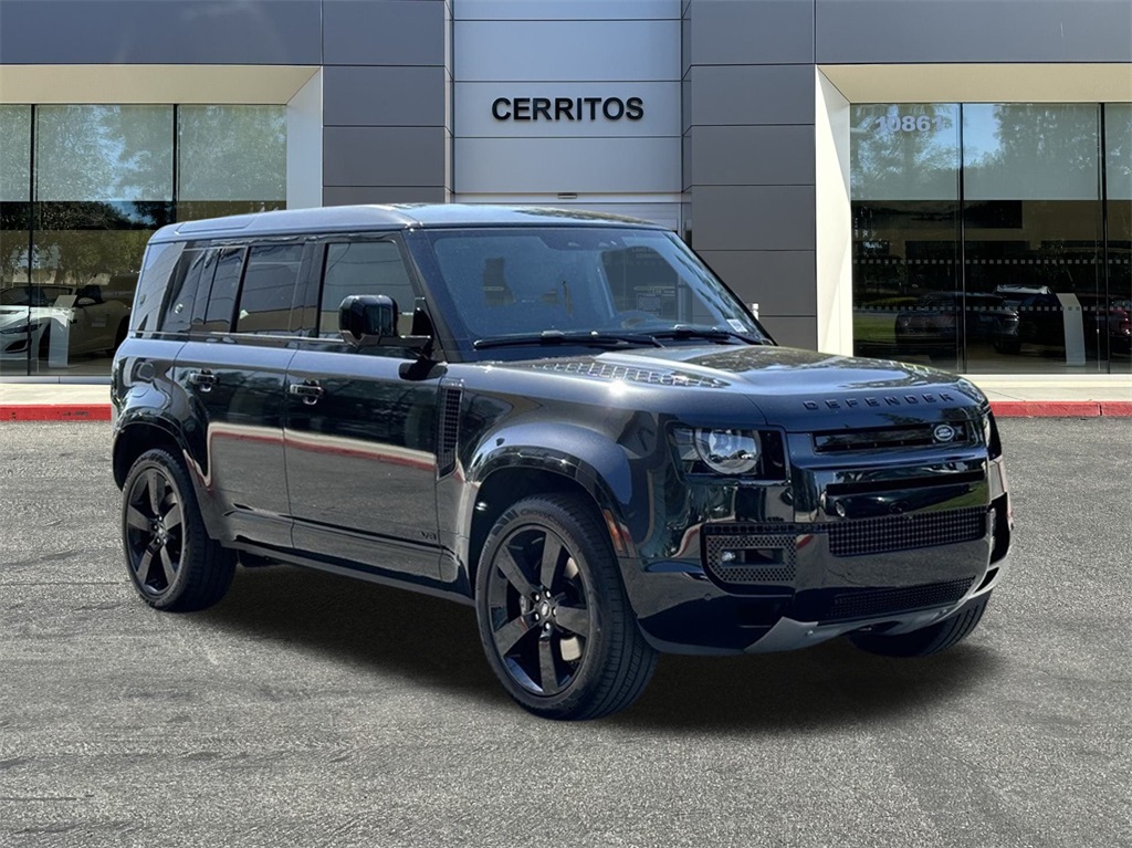 2024 Land Rover Defender 110 V8 photo 3