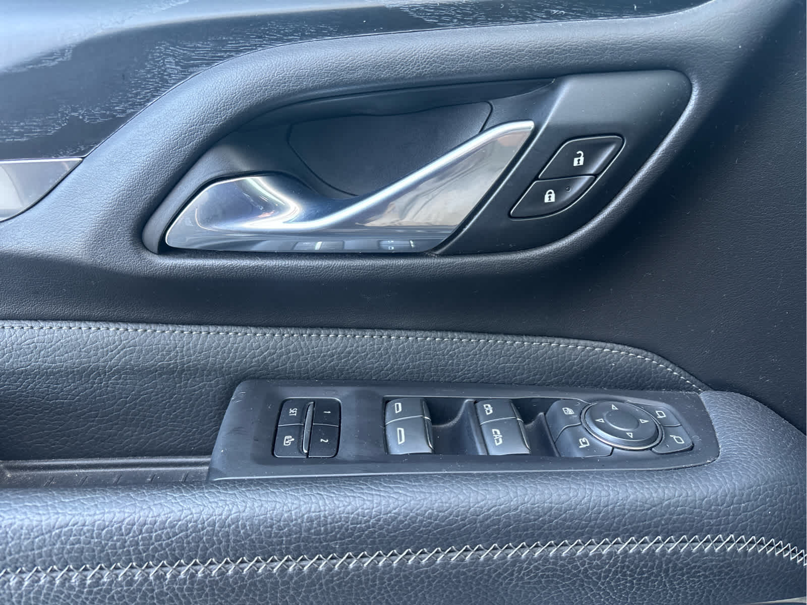2021 Gmc Yukon Denali photo 23