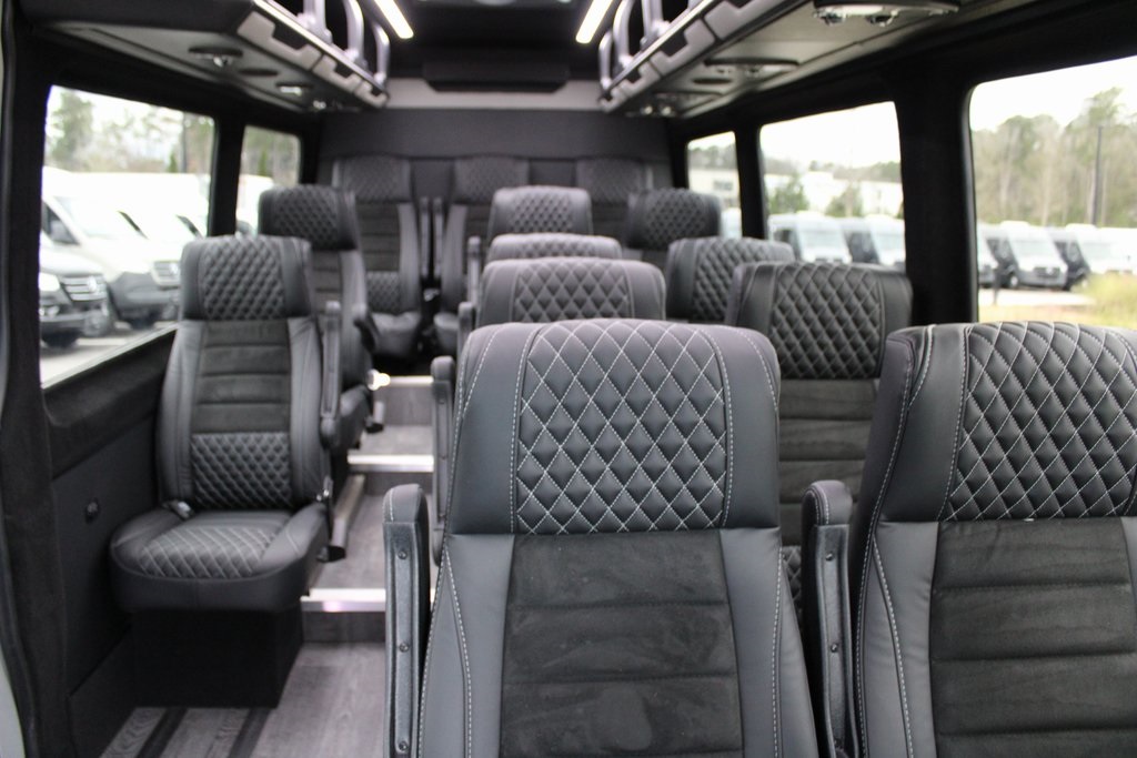 Mercedes Sprinter 15 Passenger Van Mercedes Sprinter Luxury
