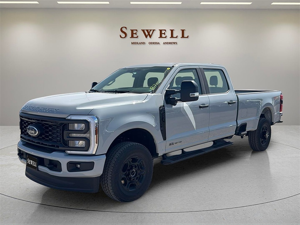 2025 Ford F-250 Super Duty XL's photo