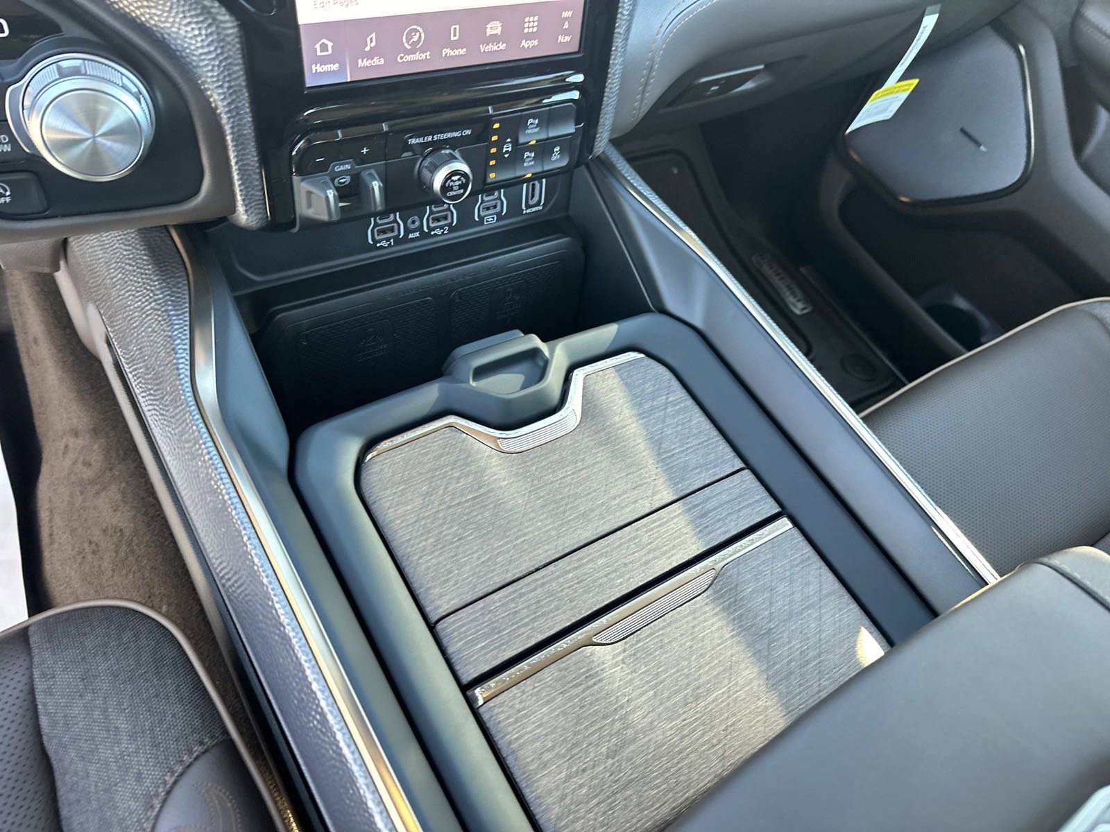 2025 Ram 1500 Limited Longhorn photo 31