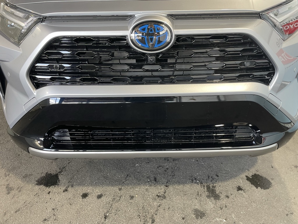 2025 Toyota RAV4 Hybrid XSE photo 12