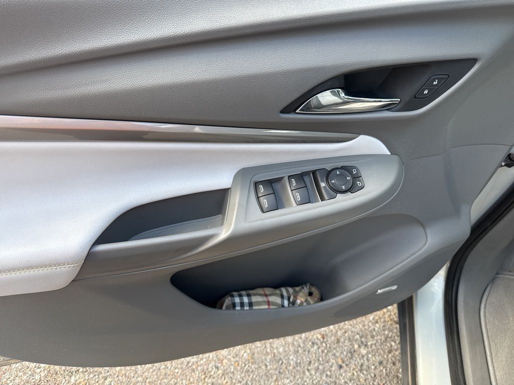 2022 Chevrolet Bolt EUV Premier photo 13